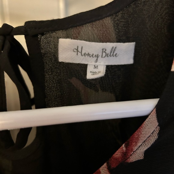 Cropped blouse and skirt set - Picture 4 of 5